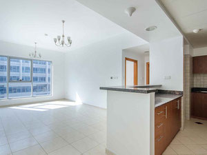 房地产在 Skycourt Towers — look at the real estate search engine GEOLN.COM. 照片 4