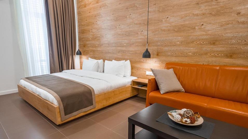 4 комнатная гостиница в Чугурети. Недвижимость в Тбилиси без посредников — Поисковик недвижимости от застройщиков и собственников GEOLN.COM. Фото 1