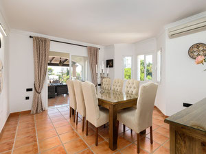 别墅 5 间卧室 338 m² 在马贝拉, 西班牙 — 来自开发商和业主的房地产搜索引擎 GEOLN.COM. 照片 11