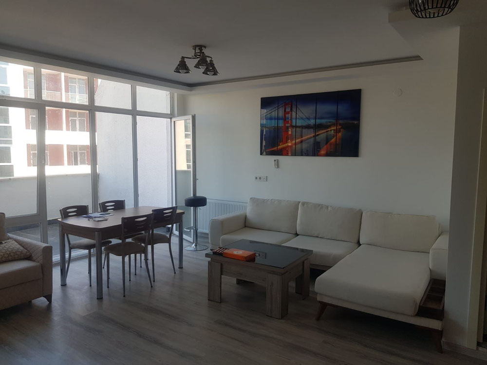 出售4房公寓 — 来自开发商和业主的房地产搜索引擎 GEOLN.COM. 照片 1