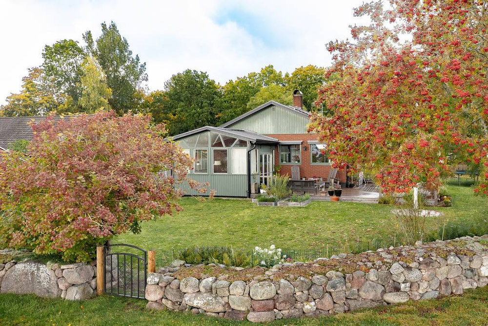 უძრავი კონება Peter Jonssons vag — გადახედეთ უძრავი ქონების საძიებო სისტემას GEOLN.COM. ფოტო 1