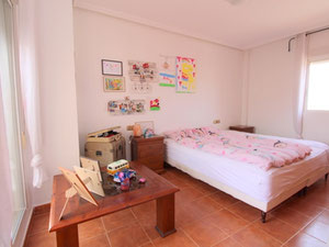 ვილა 4 საძინებელი 240 მ² ლა ზენიაში, ესპანეთში — უძრავი ქონების ყიდვა და მფლო ბელებისგან GEOLN.COM. ფოტო 10