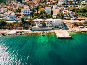 黑山，蒂瓦特，拉多维奇的海边别墅 — 来自开发商和业主的房地产搜索引擎 GEOLN.COM. 照片 3