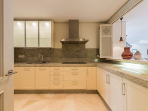 公寓 2 卧室 256 m² 在 Playa los Monteros, 西班牙 — 来自开发商和业主的房地产搜索引擎 GEOLN.COM. 照片 22