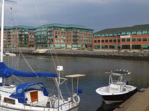 Нерухомість в Dockside Waterfront Drive — дивіться на пошуковику нерухомості GEOLN.COM. Фото 2