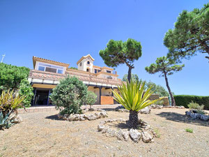 别墅 4 卧室 559 m² 在埃斯特波纳, 西班牙 — 来自开发商和业主的房地产搜索引擎 GEOLN.COM. 照片 38