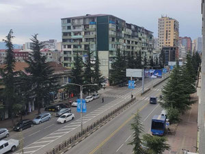 Продается 3-комнатная квартира — Поисковик недвижимости от застройщиков и собственников GEOLN.COM. Фото 3