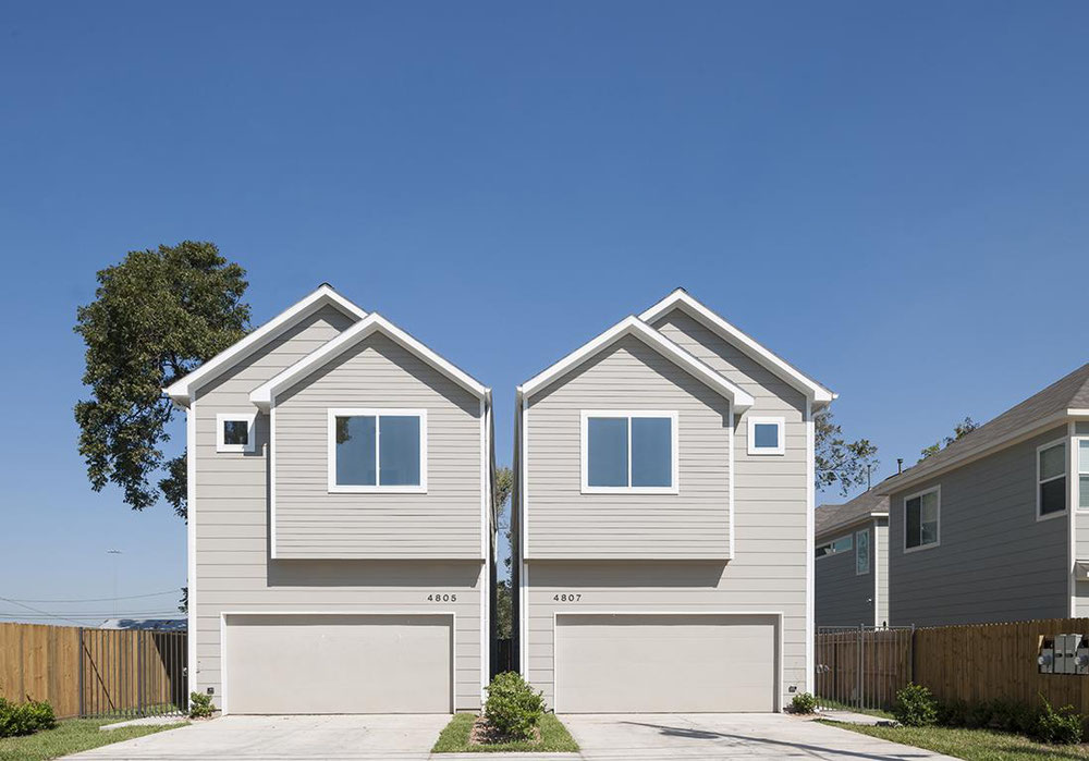 房地产在 5th Ward Homes — look at the real estate search engine GEOLN.COM. 照片 1