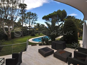 法国，安提比斯的海边别墅 — 来自开发商和业主的房地产搜索引擎 GEOLN.COM. 照片 3