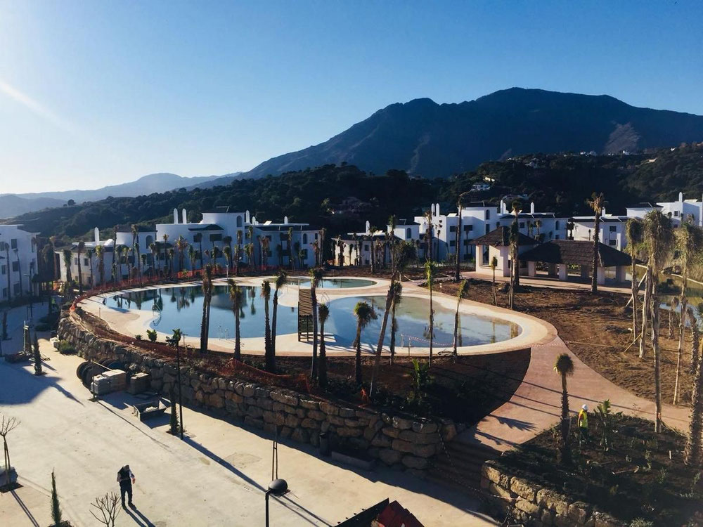 公寓 2 卧室 103 m² 在 Mirador de Estepona, 西班牙 — 来自开发商和业主的房地产搜索引擎 GEOLN.COM. 照片 1