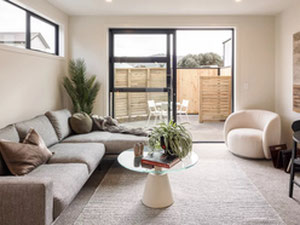 Real estate in 90 Oxford Terrace — look at the real estate search engine GEOLN.COM. Photo 2