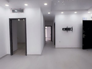 ბინა გაყიდვა 4 ოთახით და დიდი მისაღები ოთახით — უძრავი ქონების ყიდვა და მფლო ბელებისგან GEOLN.COM. ფოტო 5