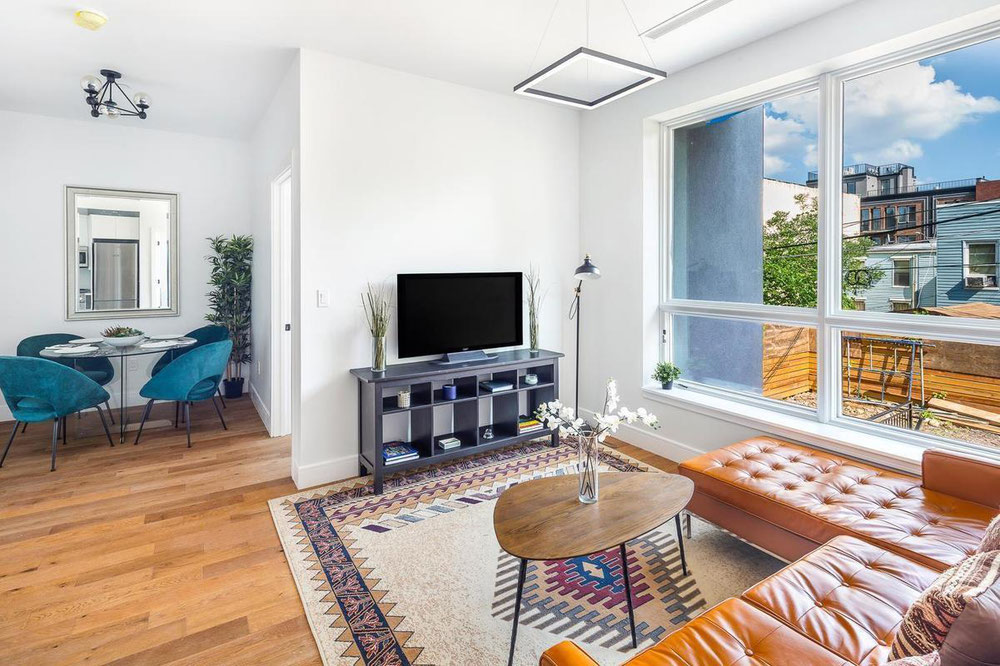 房地产在 982 Willoughby Avenue — look at the real estate search engine GEOLN.COM. 照片 1