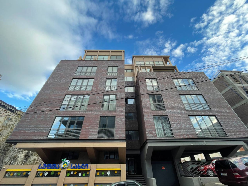 продаж квартири — Пошуковик нерухомості від забудовників і власників GEOLN.COM. Фото 1