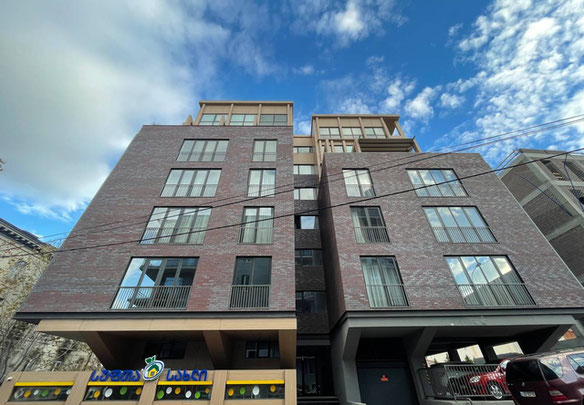 продаж квартири