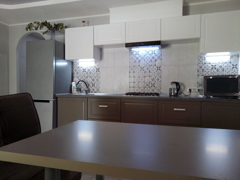 Побережжя Чорного моря. Продається власна 4-кімнатна квартира — 来自开发商和业主的房地产搜索引擎 GEOLN.COM. 照片 1