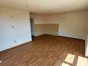 Черногория. В продаже квартира с двумя спальнями, Сутоморе, менее 100м от моря и набережной. — Поисковик недвижимости от застройщиков и собственников GEOLN.COM. Фото 3