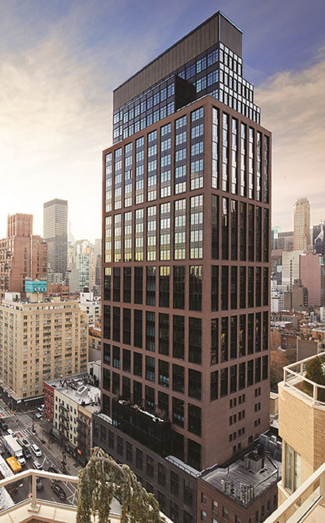 房地产在 The Sutton — look at the real estate search engine GEOLN.COM. 照片 1