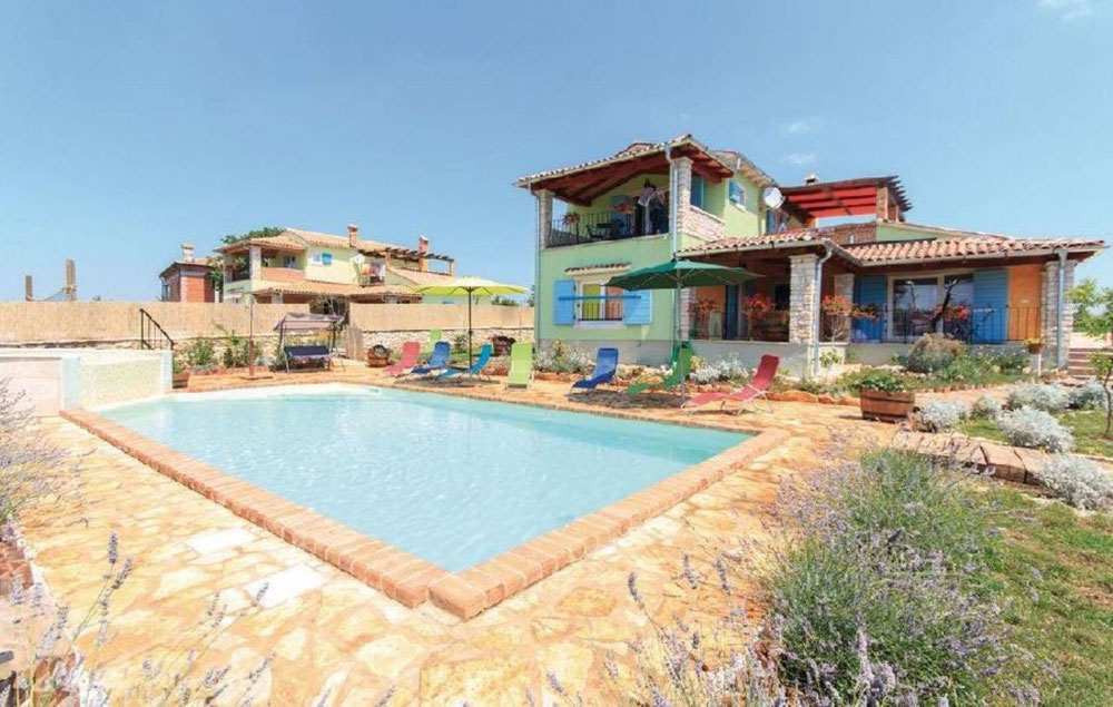 Casa en Croacia, Istarska, Svetvincenat — Encuentre propiedades fuera del plan o reventa de bienes inmuebles directamente de desarrolladores y propietarios GEOLN.COM. Foto 1