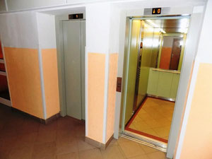 Apartment in the Czech Republic, Karlovy Vary Region, Karlovy Vary Sale — Find off-plan property or real estate resale directly from developers and owners GEOLN.COM. Photo 5