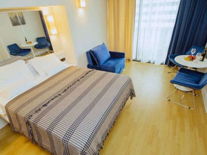 Studio z designerskim wykończeniem i wbudowanym sprzętem — Wyszukiwarka nieruchomości od deweloperów i właścicieli GEOLN.COM. Zdjęcie 3