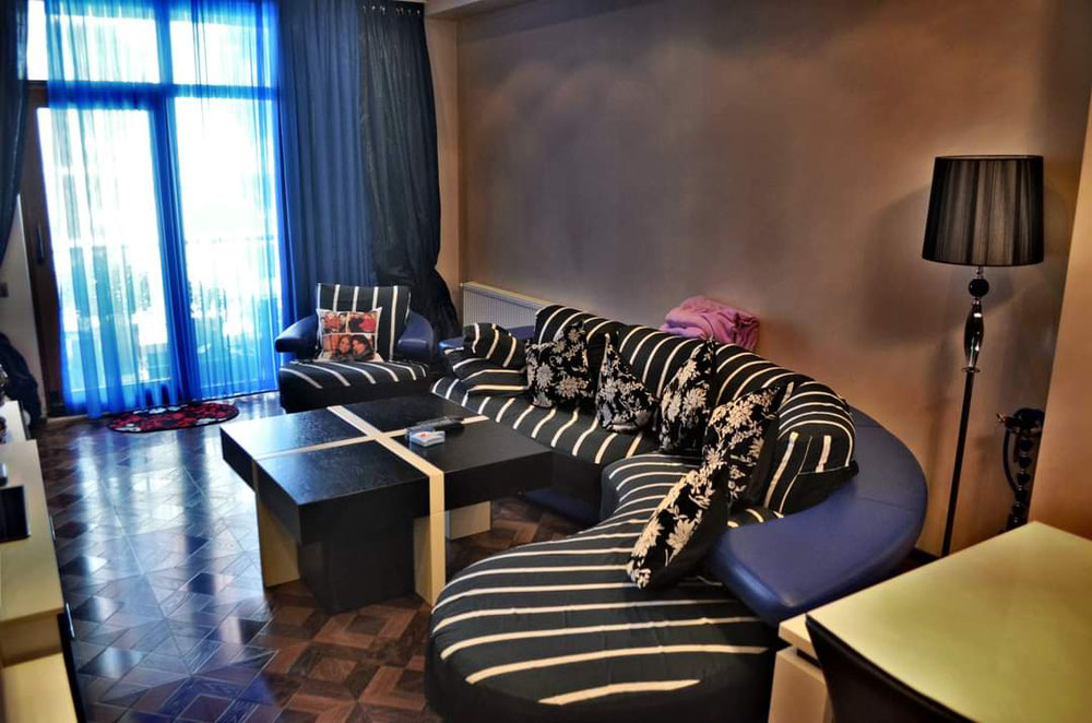 三房公寓出售 — 来自开发商和业主的房地产搜索引擎 GEOLN.COM. 照片 1