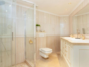 Villa 5 bedrooms 430 m² in Elviria, Spain — Find off-plan property or real estate resale directly from developers and owners GEOLN.COM. Photo 30