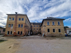 נכסי נדל"ן תעשייתיים רב-תכליתיים קרוב לגבול הסלובני — חיפוש נדל"ן מפרטי ומקבלן GEOLN.COM. תמונה 6