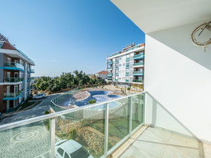 在阿拉尼亚 Oba 出售地中海沿岸的一居室公寓 — 来自开发商和业主的房地产搜索引擎 GEOLN.COM. 照片 9