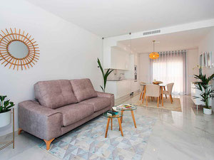 联排别墅 3 卧室 108 平方米，位于西班牙圣佩德罗德尔皮纳塔尔 — 来自开发商和业主的房地产搜索引擎 GEOLN.COM. 照片 3