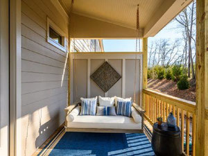 Real estate in Adyn Park — look at the real estate search engine GEOLN.COM. Photo 4