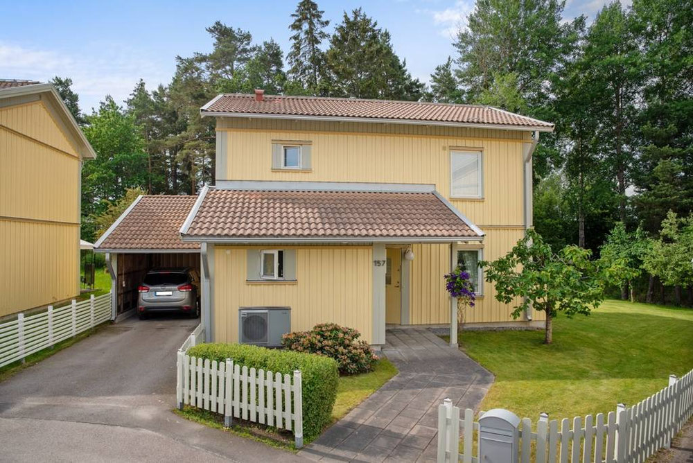Нерухомість в Karlsborgsvagen 157 — дивіться на пошуковику нерухомості GEOLN.COM. Фото 1