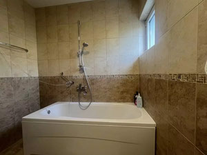 Montenegro. Muy espacioso apartamento de 98m2 con garaje en Bečići — Encuentre propiedades fuera del plan o reventa de bienes inmuebles directamente de desarrolladores y propietarios GEOLN.COM. Foto 5