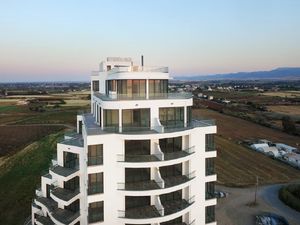 Недвижимость в Aphrodite Tower The Wave — смотрите на поисковике недвижимости GEOLN.COM. Фото 3