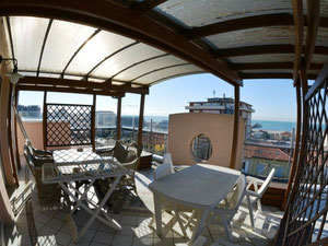 意大利卡马约雷海边公寓 — 来自开发商和业主的房地产搜索引擎 GEOLN.COM. 照片 5