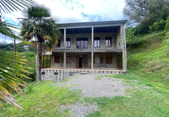 Будинок в Квирике