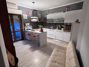 Apartment in the center of Scalea, 500m from the sea — Find off-plan property or real estate resale directly from developers and owners GEOLN.COM. Photo 4