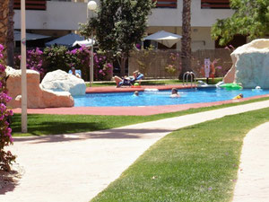 西班牙、瓦伦西亚、托雷维耶哈郊区的公寓 — 来自开发商和业主的房地产搜索引擎 GEOLN.COM. 照片 3