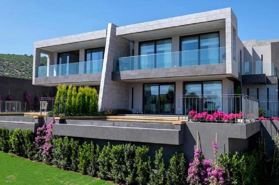 Real estate in Elysium Miramar Bodrum — look at the real estate search engine GEOLN.COM. Photo 1