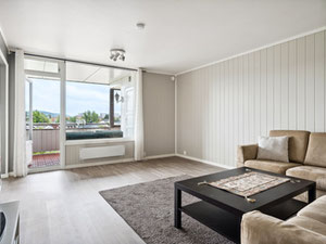 Moderne 3-Zimmer-Eckwohnung im beliebten Tyholt. Gute Sonnen- und Aussichtsmöglichkeiten. Parkmöglichkeiten. Küche von 2019. — Immobilien-Suchservice von Bauträgern und Eigentümern GEOLN.COM. Foto 10