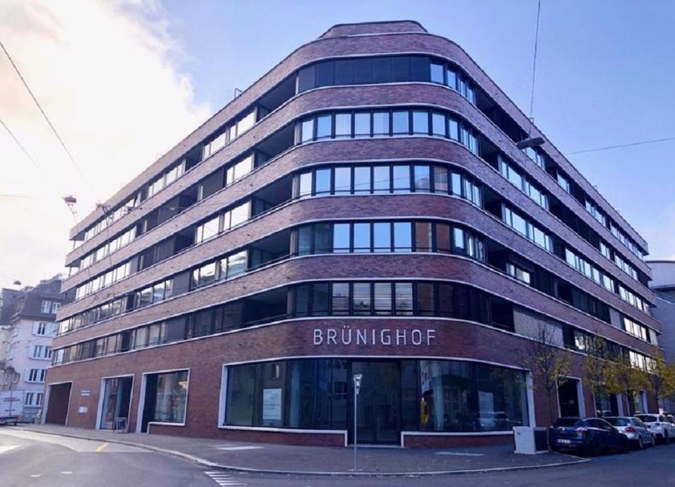 Nieruchomości w Brünighof — spójrz na wyszukiwarkę nieruchomości GEOLN.COM. Zdjęcie 1