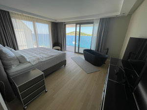 NOWA LUKSUSOWA WILLA W PIERWSZYM RZĘDZIE DO MORZA — Wyszukiwarka nieruchomości od deweloperów i właścicieli GEOLN.COM. Zdjęcie 32