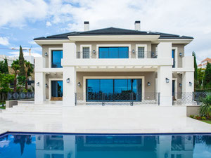 Villa 6 bedrooms 551 m² in Flamingo, Spain — Find off-plan property or real estate resale directly from developers and owners GEOLN.COM. Photo 14