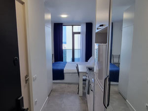 海景和城市景观的公寓 — 来自开发商和业主的房地产搜索引擎 GEOLN.COM. 照片 11