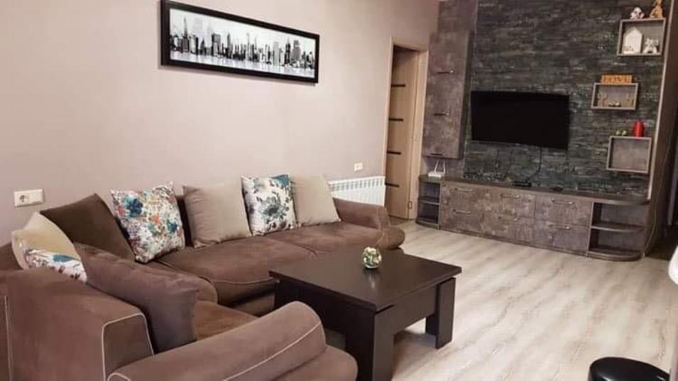 三房公寓出售 — 来自开发商和业主的房地产搜索引擎 GEOLN.COM. 照片 1