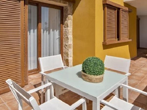 Real estate in La Recoleta III — look at the real estate search engine GEOLN.COM. Photo 2