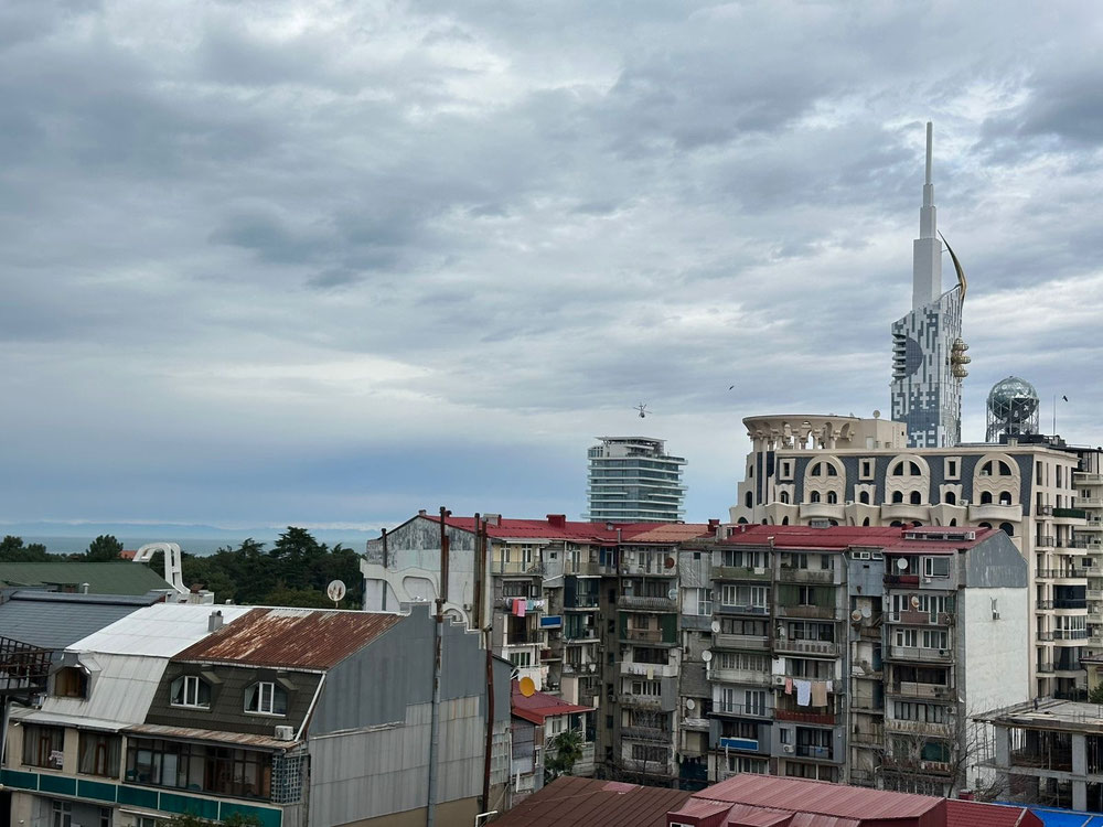 ძველი ქალაქი ბათუმი — უძრავი ქონების ყიდვა და მფლო ბელებისგან GEOLN.COM. ფოტო 1