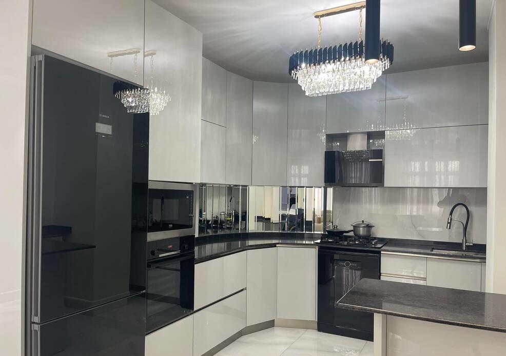 მყუდრო ბინა ბათუმში — უძრავი ქონების ყიდვა და მფლო ბელებისგან GEOLN.COM. ფოტო 1