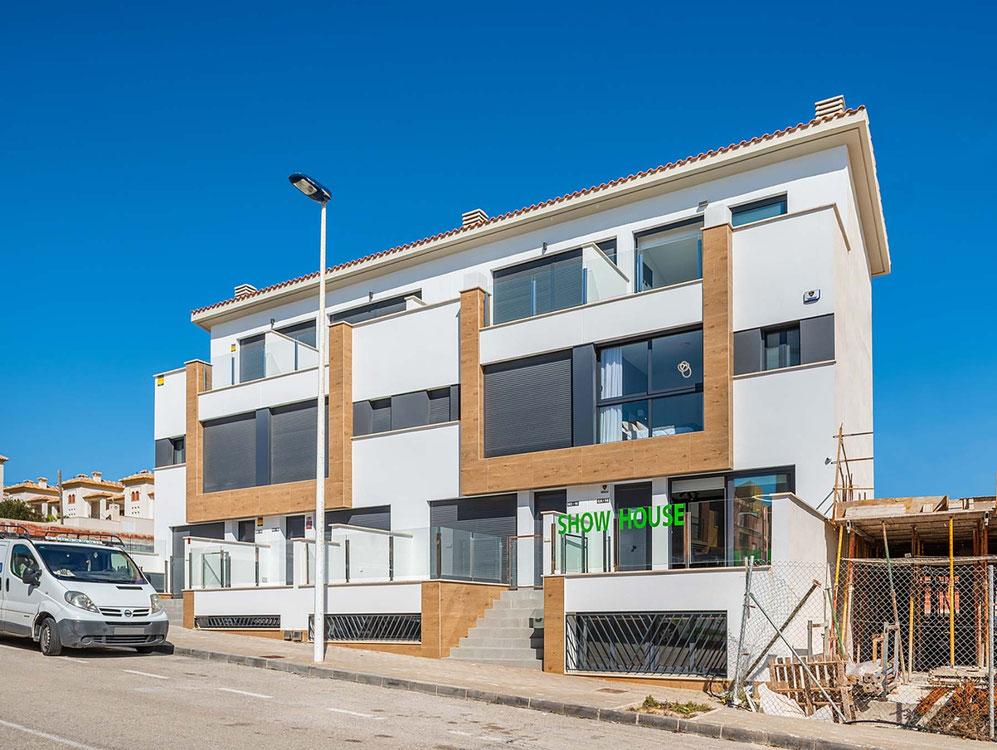 联排别墅 3 卧室 86 m² 在 Guardamar del Segura, 西班牙 — 来自开发商和业主的房地产搜索引擎 GEOLN.COM. 照片 1