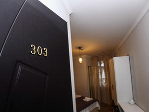 6 ოთახიანი სასტუმრო მთაწმინდაზე. უძრავი ქონება თბილისში შუამავლების გარეშე — უძრავი ქონების ყიდვა და მფლო ბელებისგან GEOLN.COM. ფოტო 8